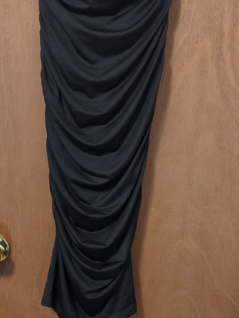 Sleeveless Black Midi Dress with Ruched Side Detail - Picture 11 of 16